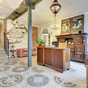 **** Hotel apartamentowy 730 Art House Polska